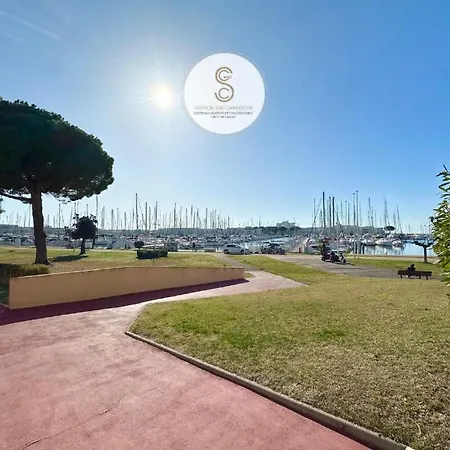 L'escale Port-camargue Grau Du Roi